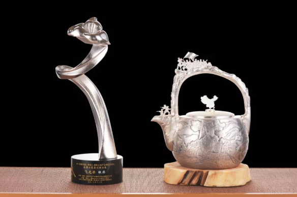 壶世荟：千锤百炼 匠心雕琢