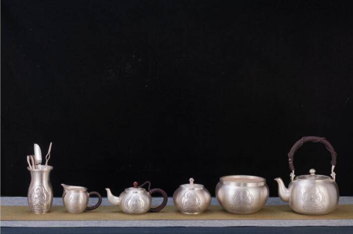 世尊佛陀茶具品鉴｜茶韵禅心，追随质朴超然的东方潮流
