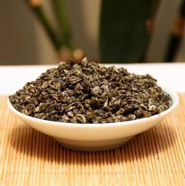 茶业难做？以茶为媒，共赢未来，选择银品生活，共享亿万蓝海！